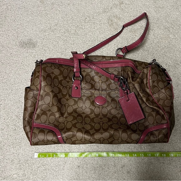 Vintage Coach Duffle travel bag in monogram/pink - Picture 12 of 12